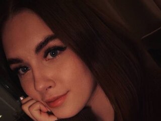JacindaMedian
