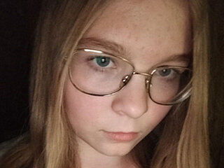 AzaleeKanz